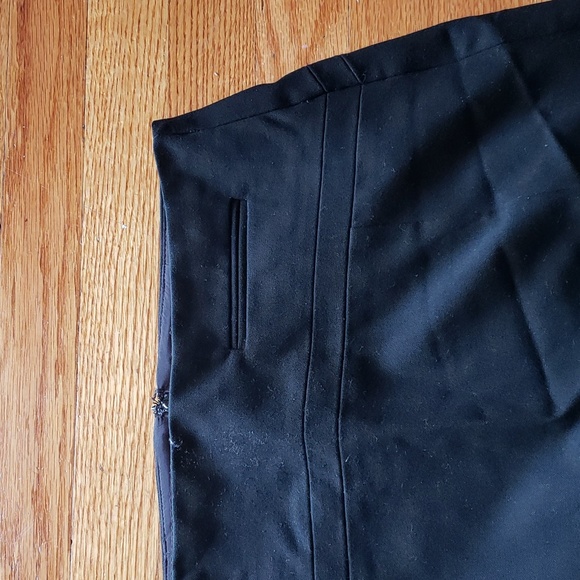 Express Black Pencil Skirt - Picture 2 of 4
